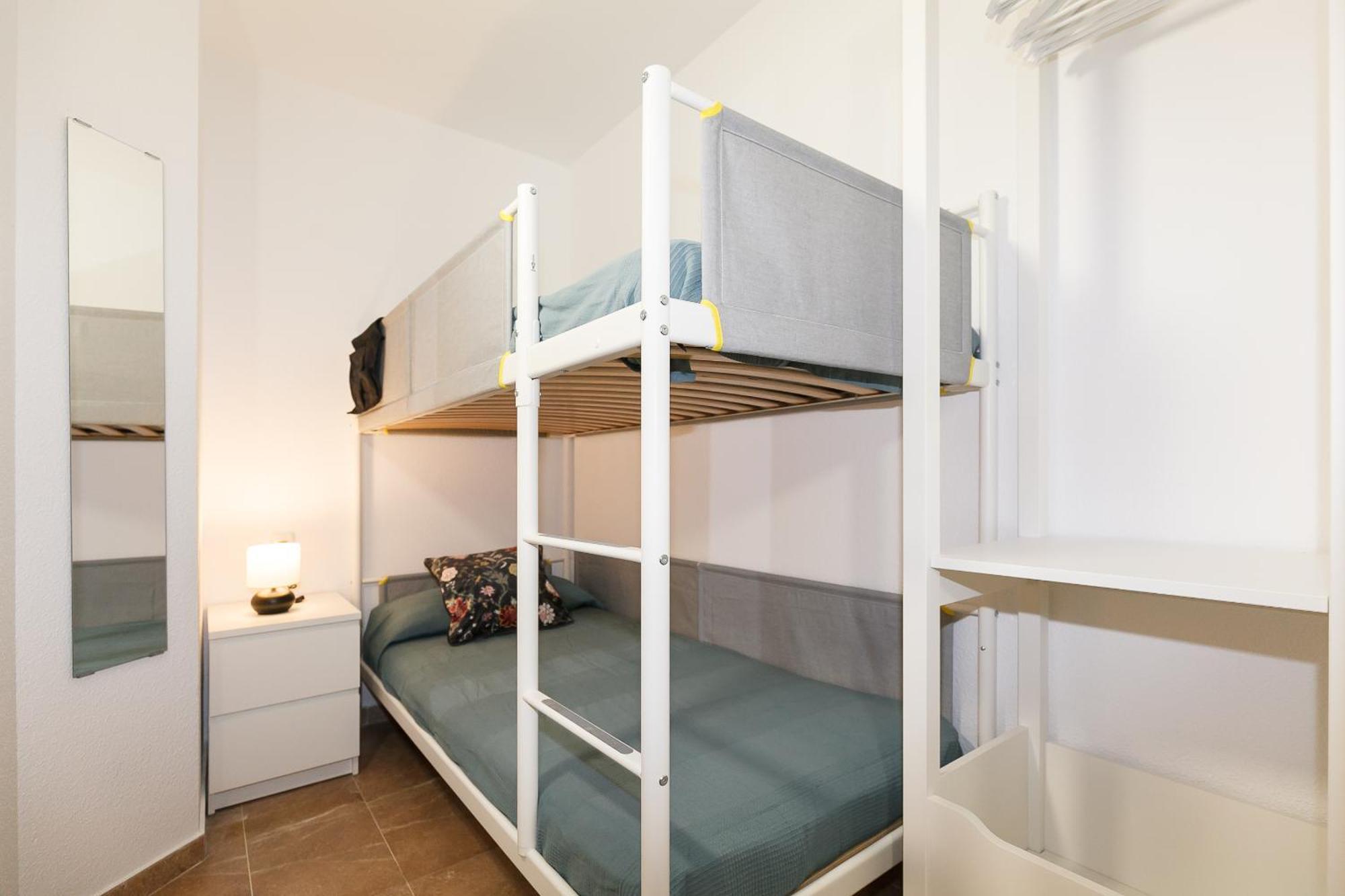 Uhc Center Apartments 萨洛 客房 照片