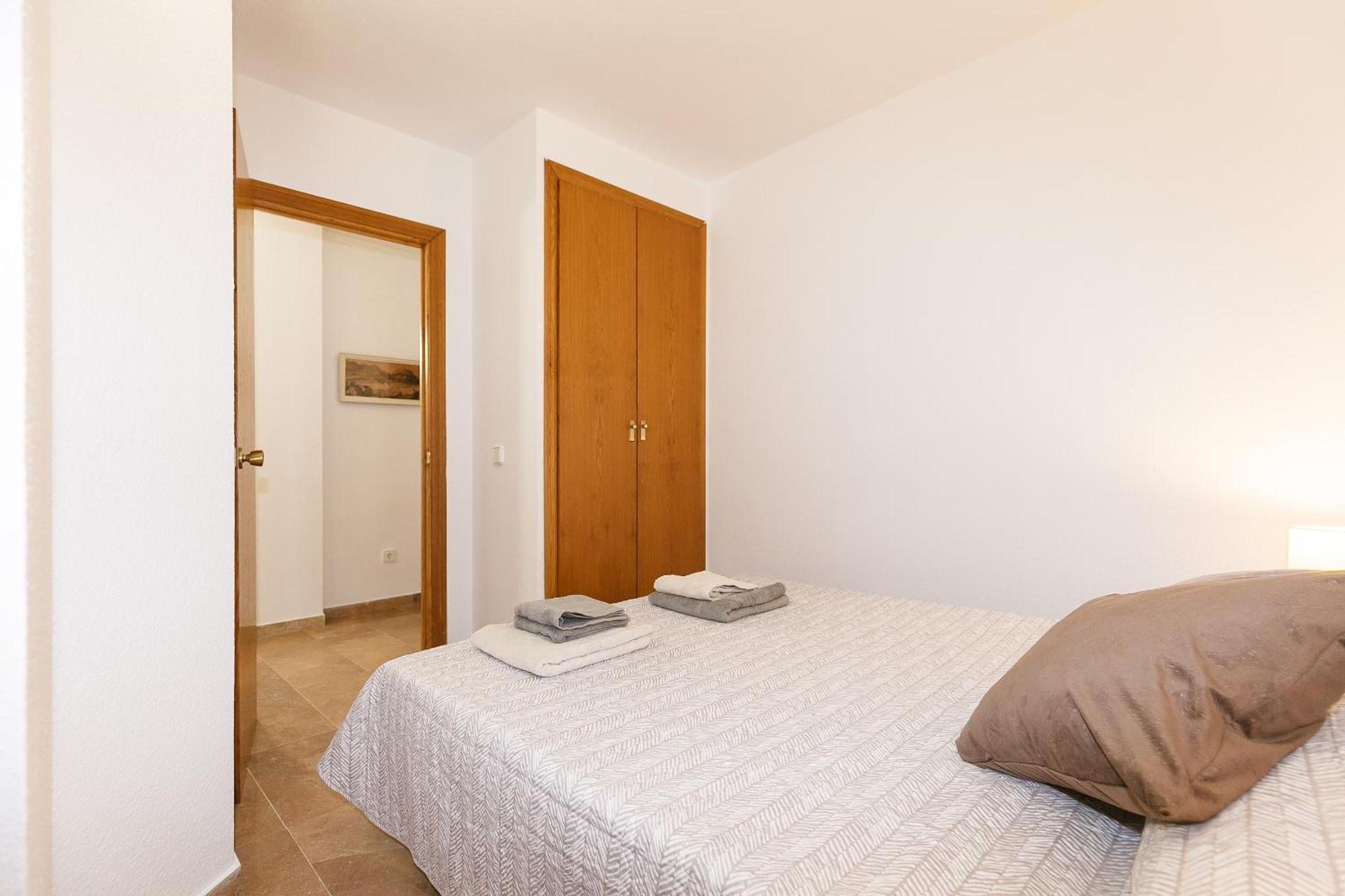 Uhc Center Apartments 萨洛 客房 照片